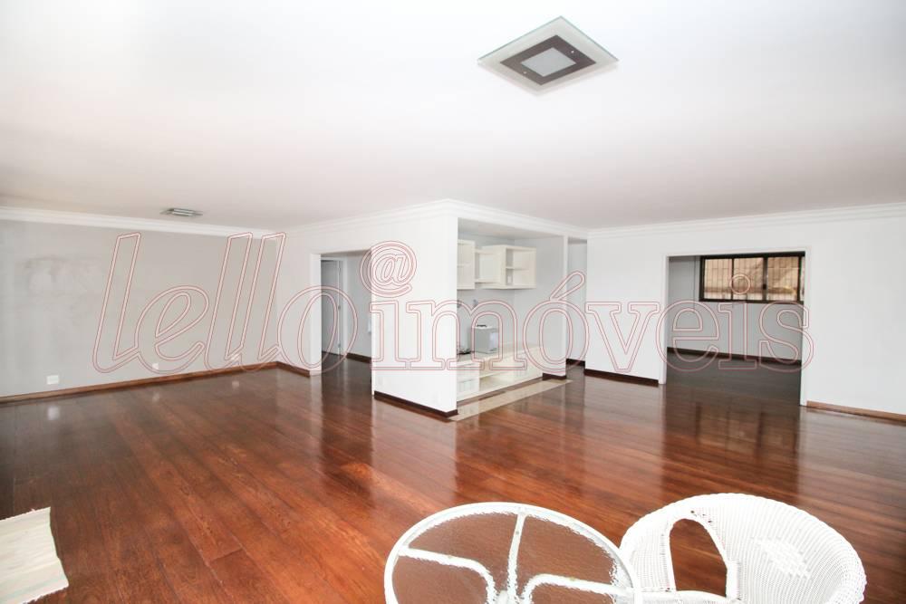 Apartamento à venda com 3 quartos, 240m² - Foto 4