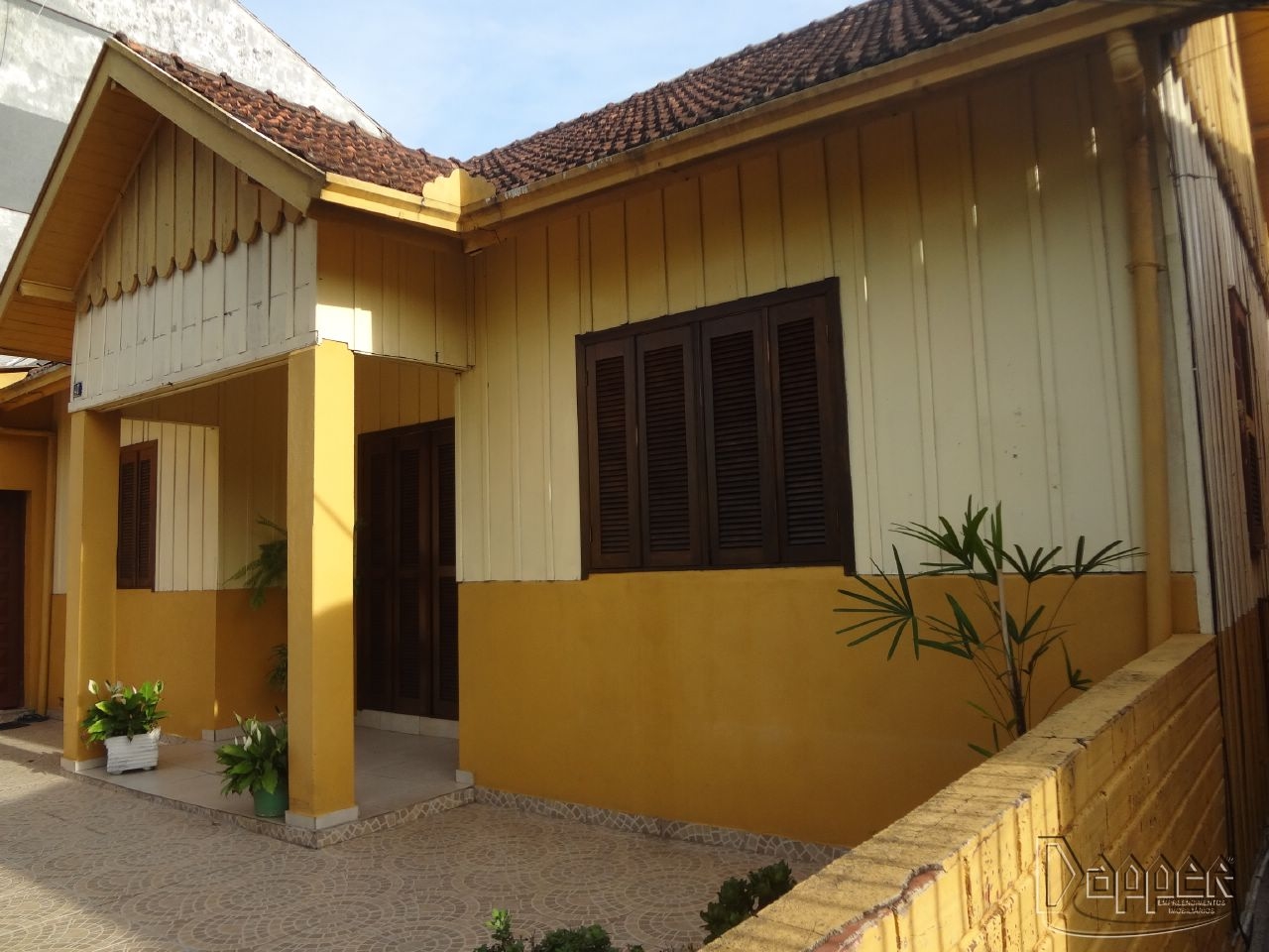 Casa à venda com 5 quartos, 248m² - Foto 2