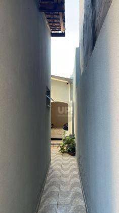 Casa à venda com 2 quartos, 150m² - Foto 9