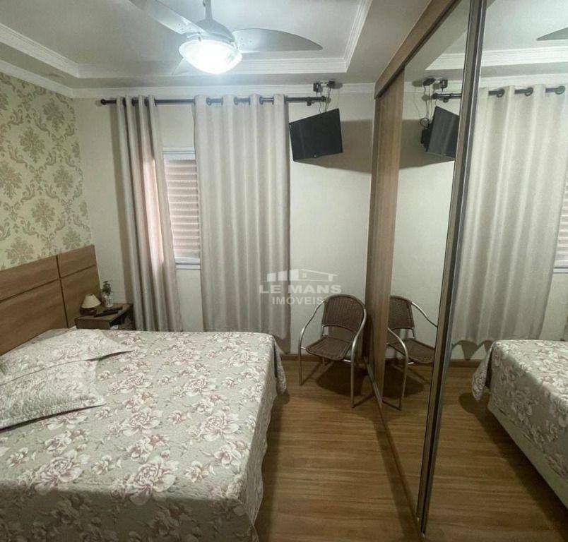 Apartamento à venda com 3 quartos, 75m² - Foto 14