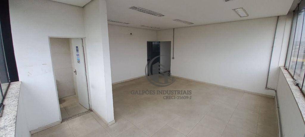 Depósito-Galpão-Armazém para alugar, 5600m² - Foto 19