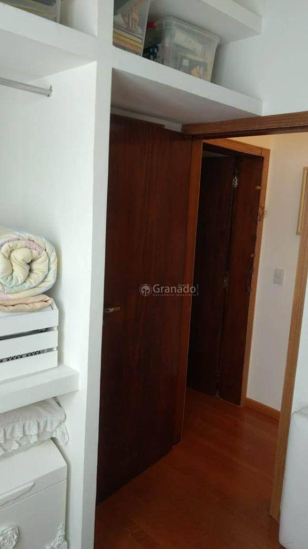 Sobrado à venda com 3 quartos, 160m² - Foto 4