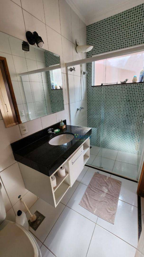 Casa de Condomínio à venda com 3 quartos, 238m² - Foto 12