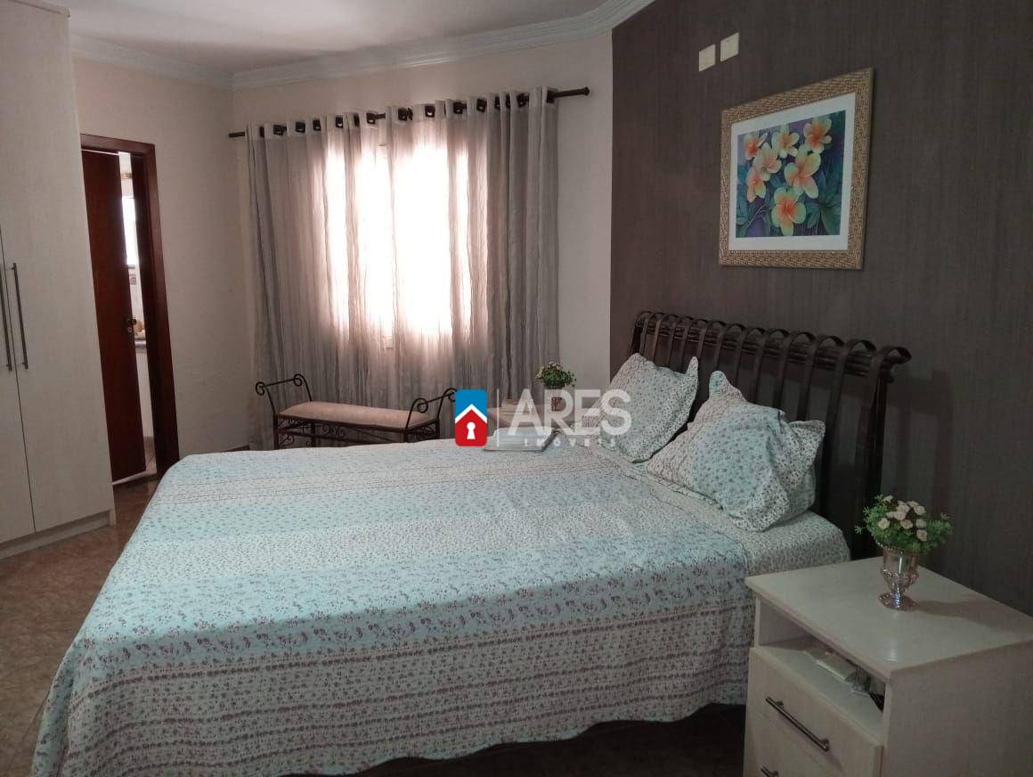 Casa, 3 quartos, 281 m² - Foto 5