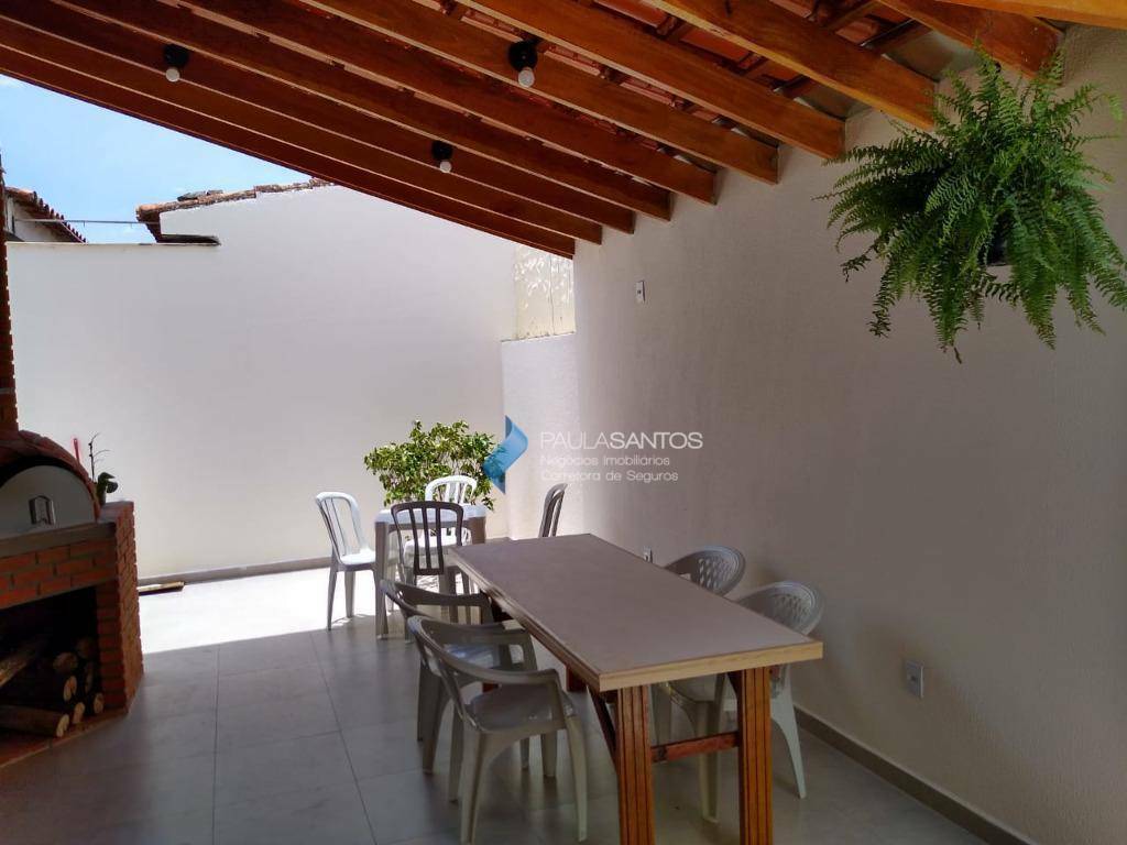 Casa à venda com 3 quartos, 150m² - Foto 11