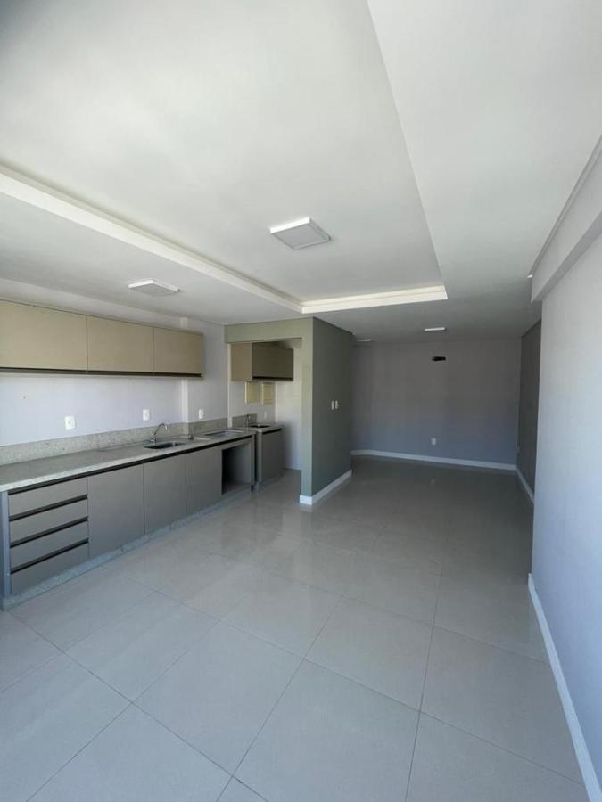 Apartamento à venda com 2 quartos, 78m² - Foto 9