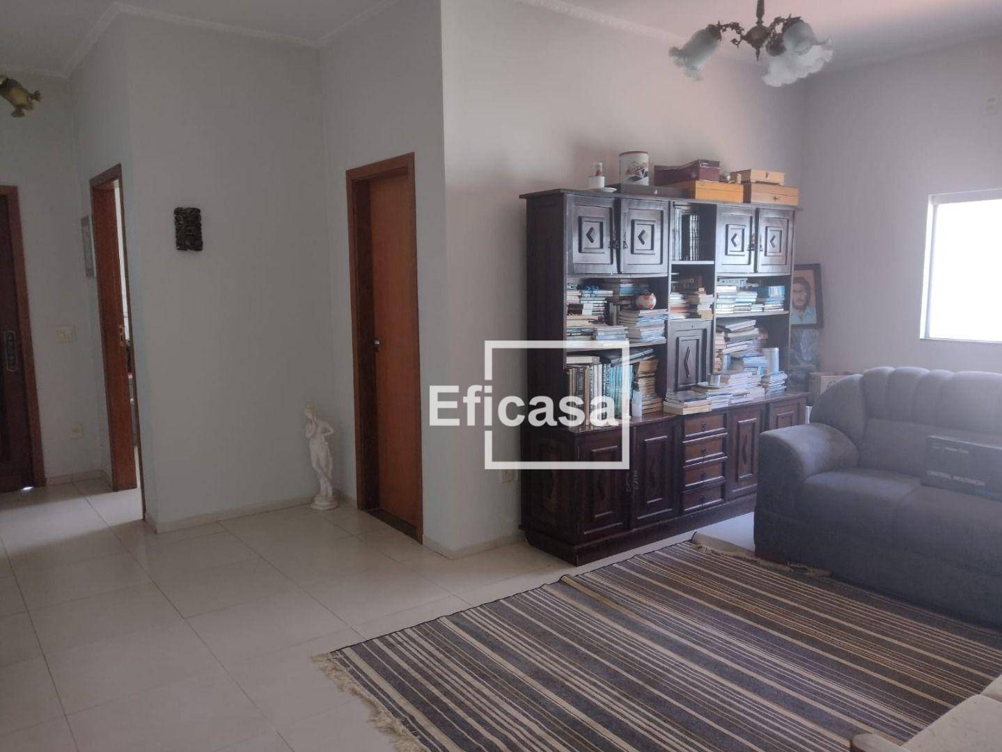 Casa à venda com 3 quartos, 379m² - Foto 12