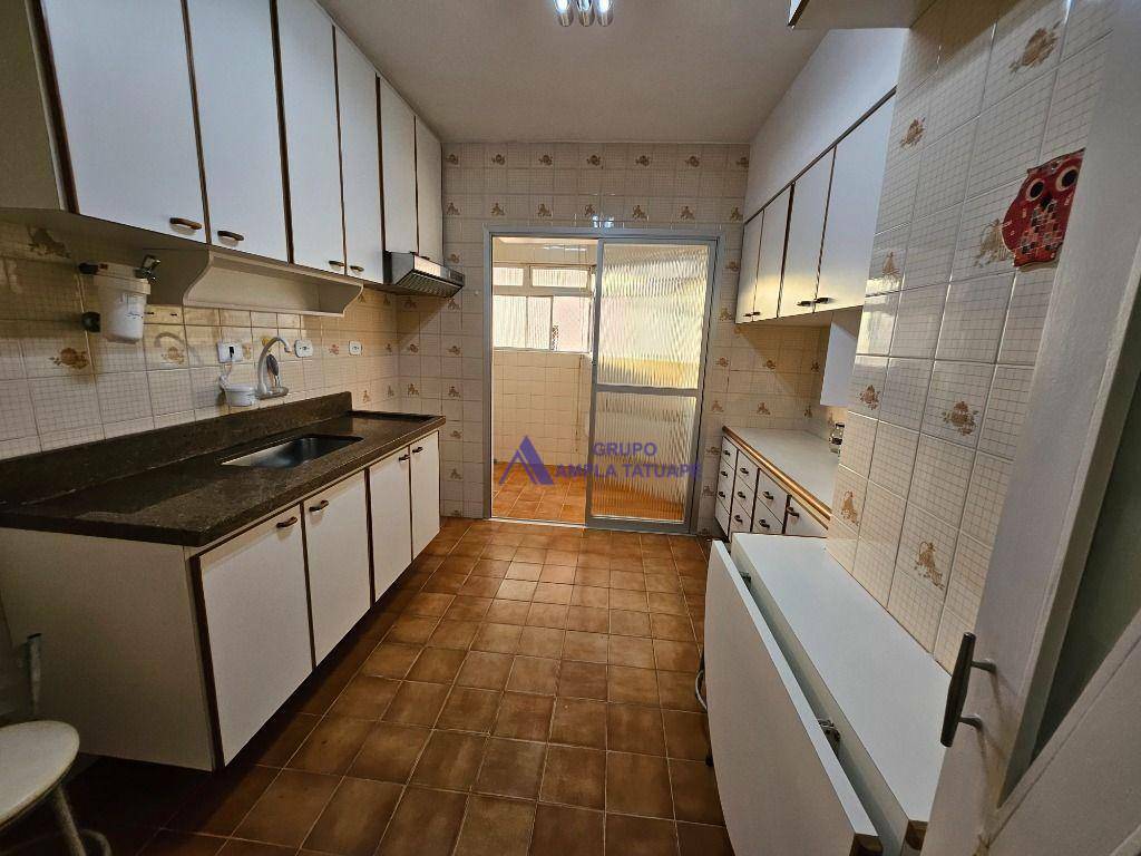 Apartamento à venda com 2 quartos, 65m² - Foto 1