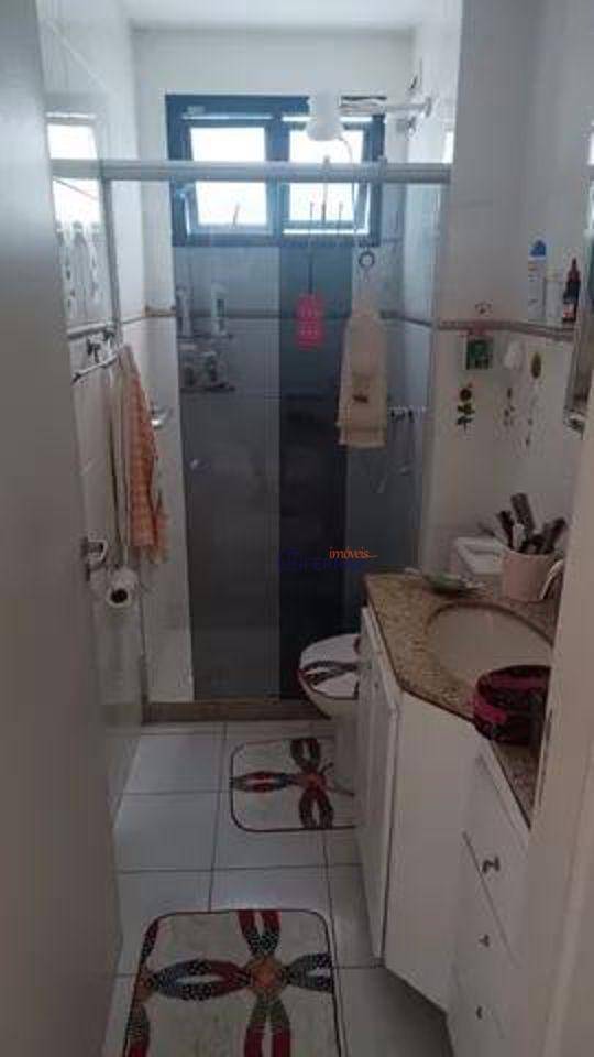 Apartamento à venda com 2 quartos, 78m² - Foto 2