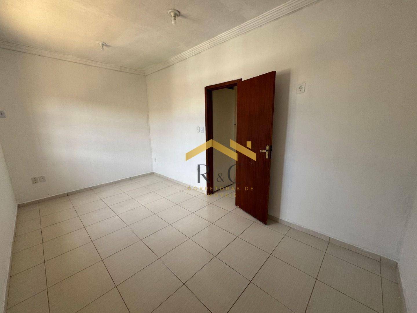 Casa à venda com 2 quartos, 125m² - Foto 21