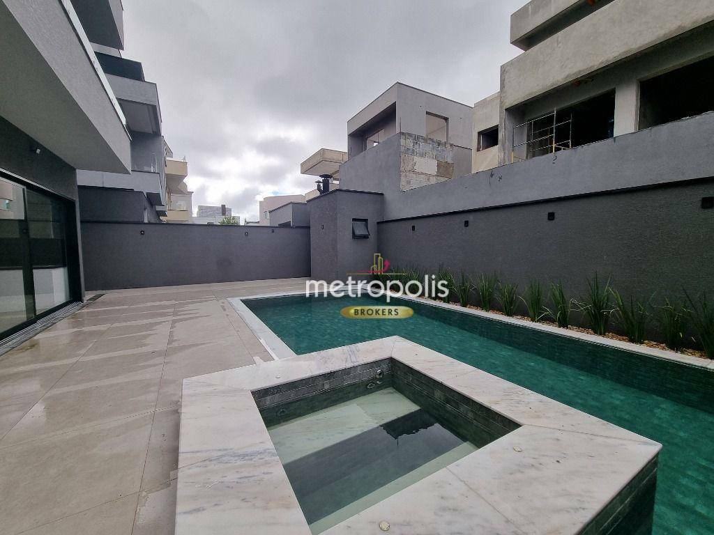 Sobrado à venda com 4 quartos, 700m² - Foto 17