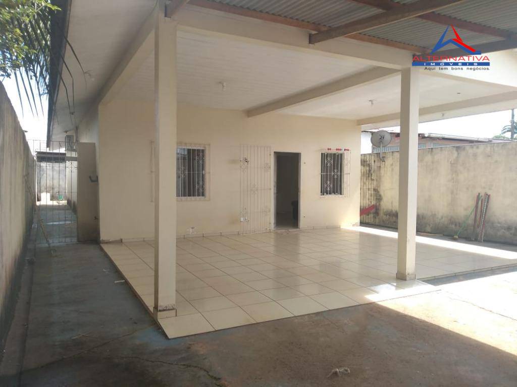 Casa à venda com 3 quartos, 150m² - Foto 1
