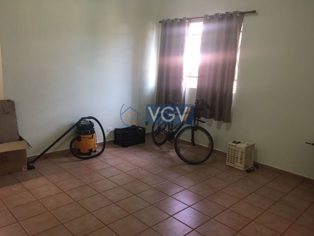 Casa à venda e aluguel com 5 quartos, 300m² - Foto 13