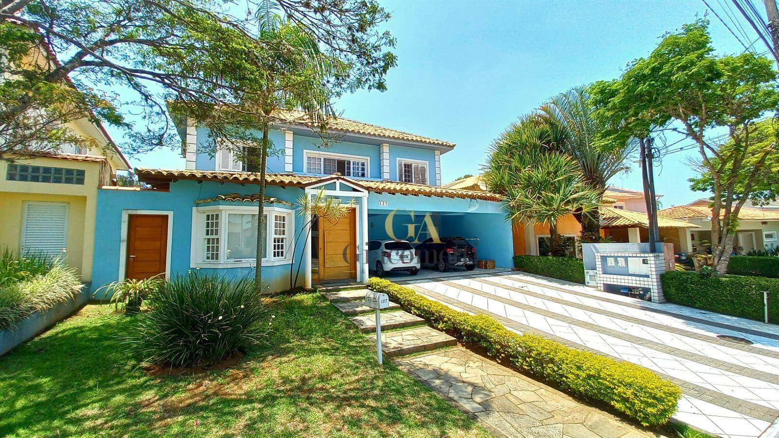 Casa de Condomínio à venda com 4 quartos, 329m² - Foto 1