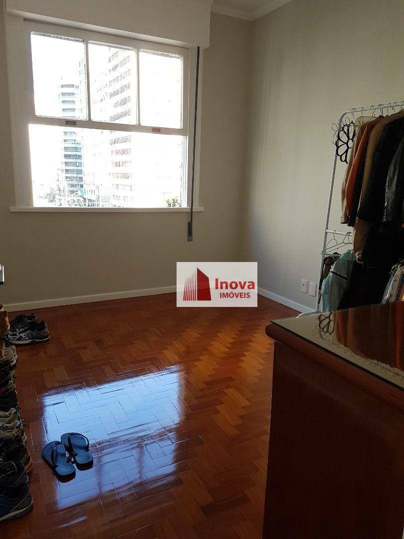 Apartamento à venda com 3 quartos, 140m² - Foto 20