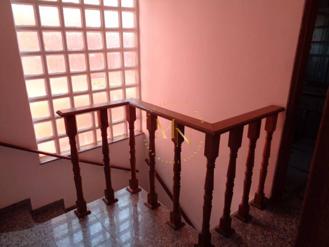 Sobrado à venda com 3 quartos, 206m² - Foto 26