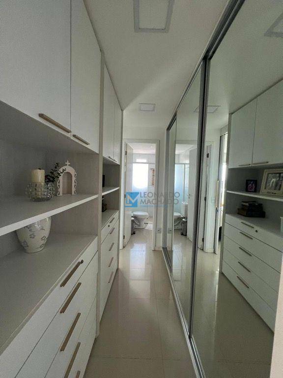 Apartamento à venda com 4 quartos, 145m² - Foto 27