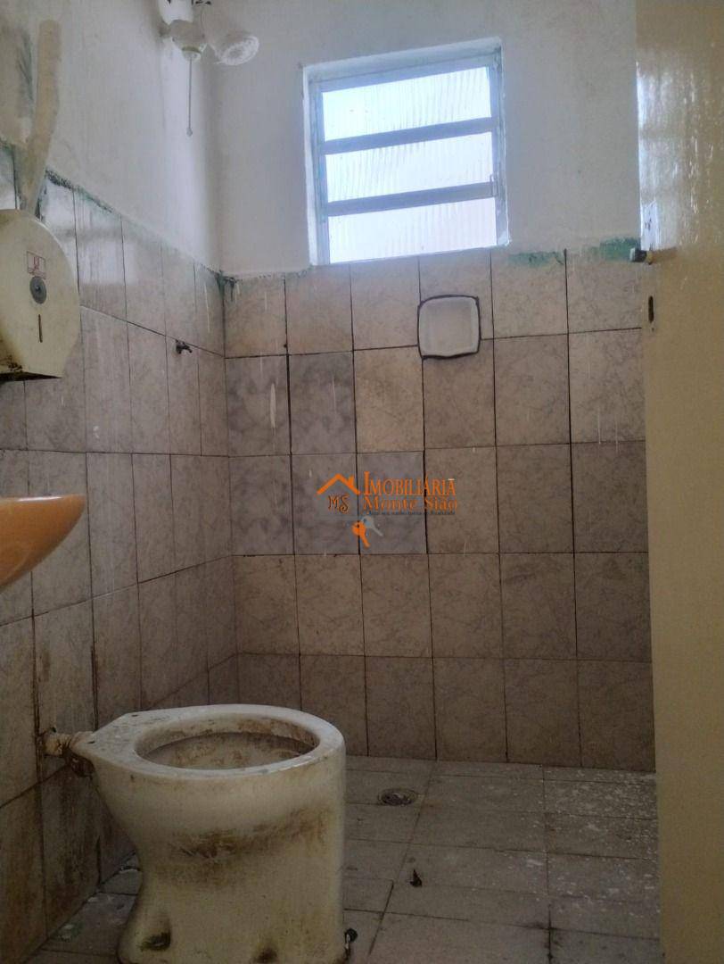 Sobrado à venda com 6 quartos, 300m² - Foto 23