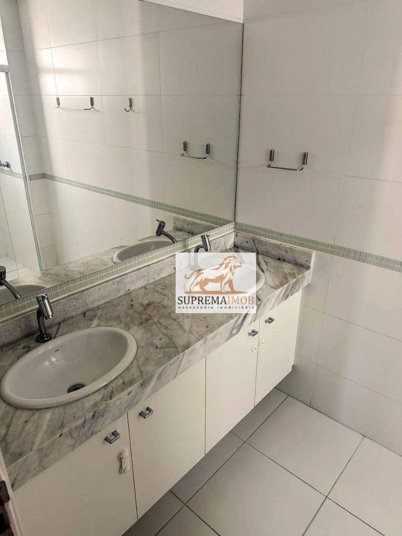 Apartamento à venda com 3 quartos, 125m² - Foto 18