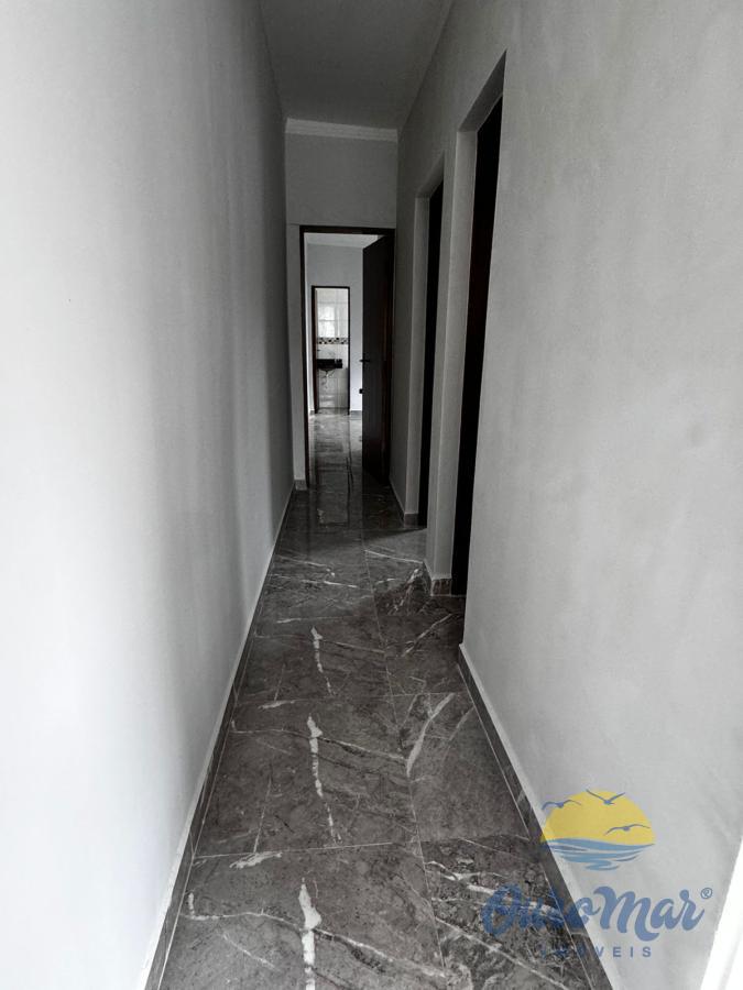 Casa à venda com 2 quartos, 56m² - Foto 11