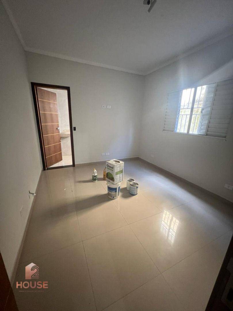 Sobrado à venda com 3 quartos, 189m² - Foto 2