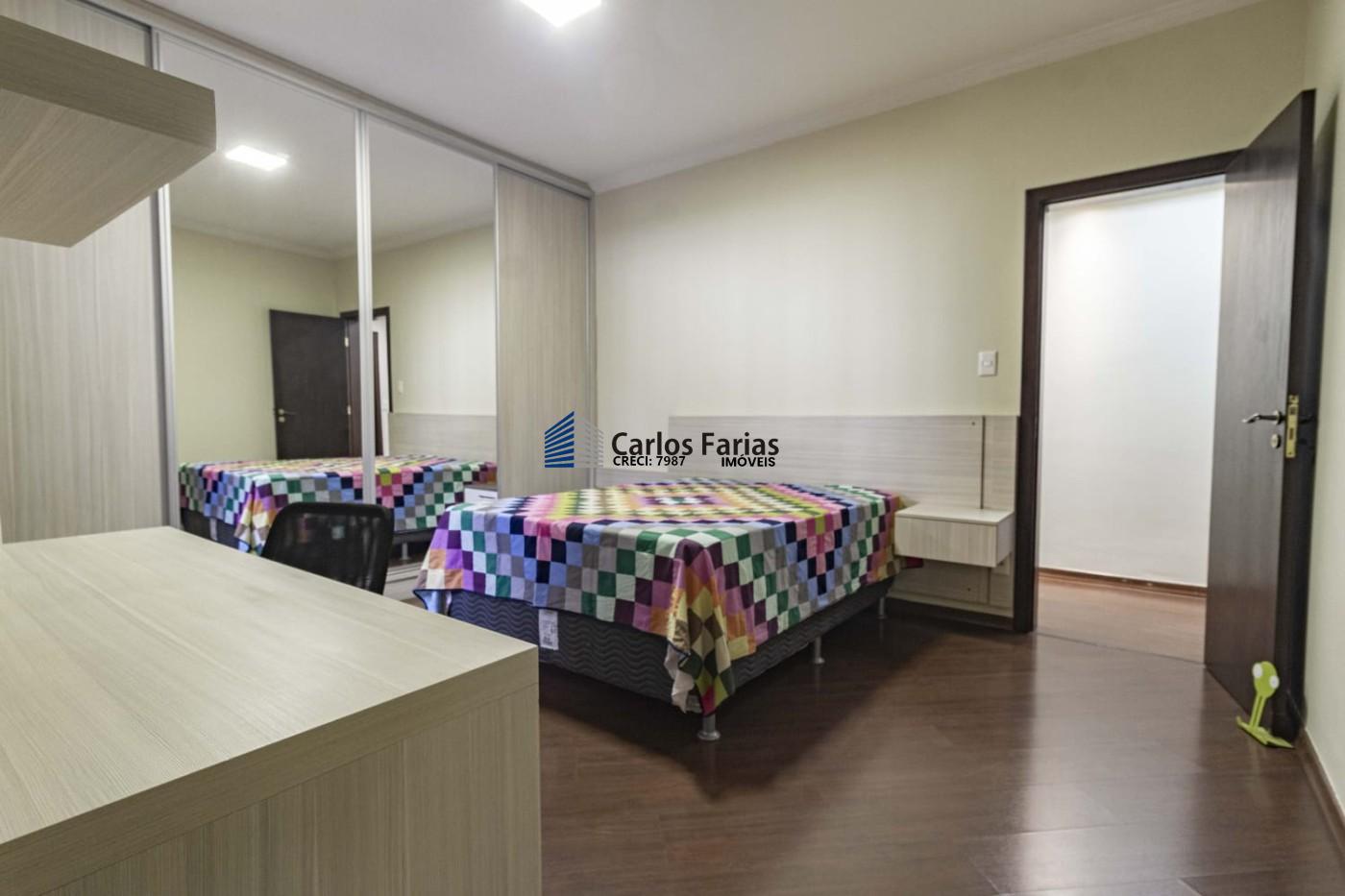 Casa à venda com 6 quartos, 450m² - Foto 45