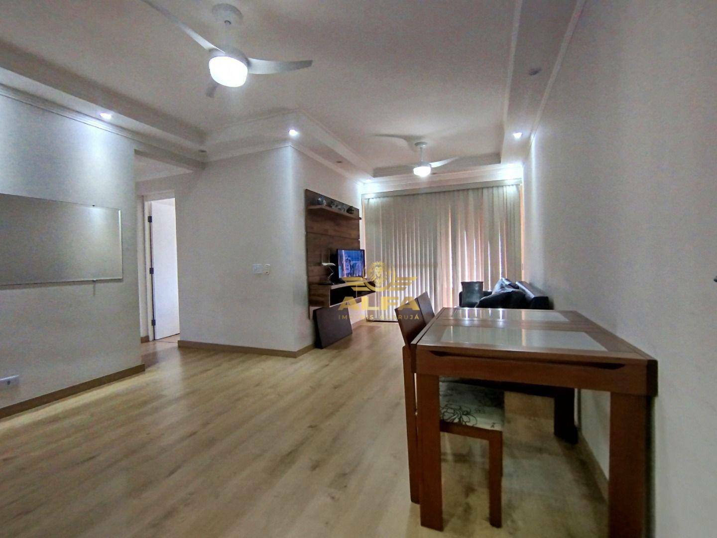 Apartamento à venda com 2 quartos, 75m² - Foto 3