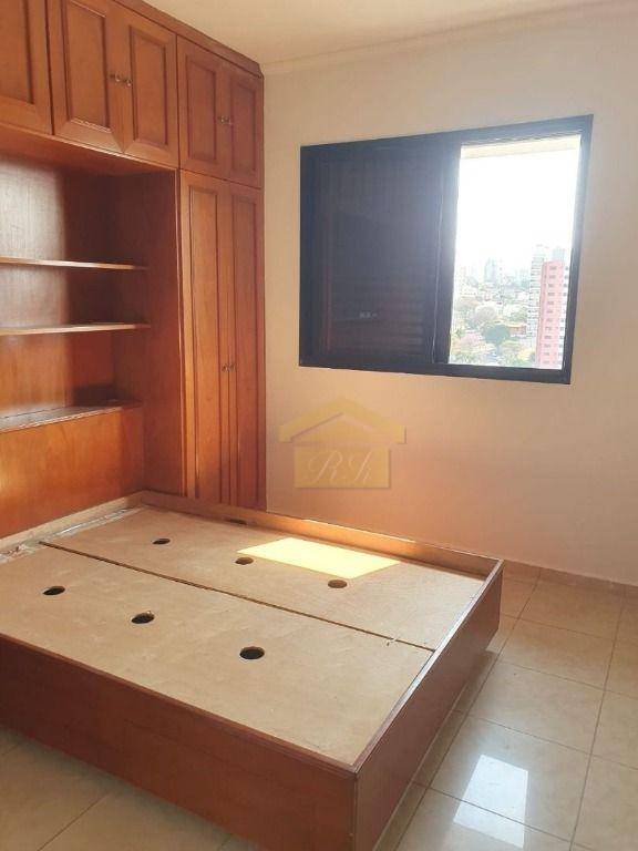 Apartamento à venda com 3 quartos, 80m² - Foto 8