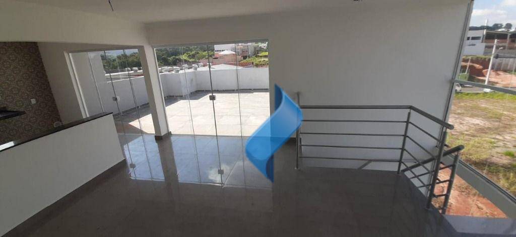 Apartamento à venda com 3 quartos, 180m² - Foto 4