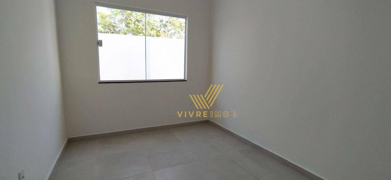 Casa à venda com 3 quartos, 75m² - Foto 9