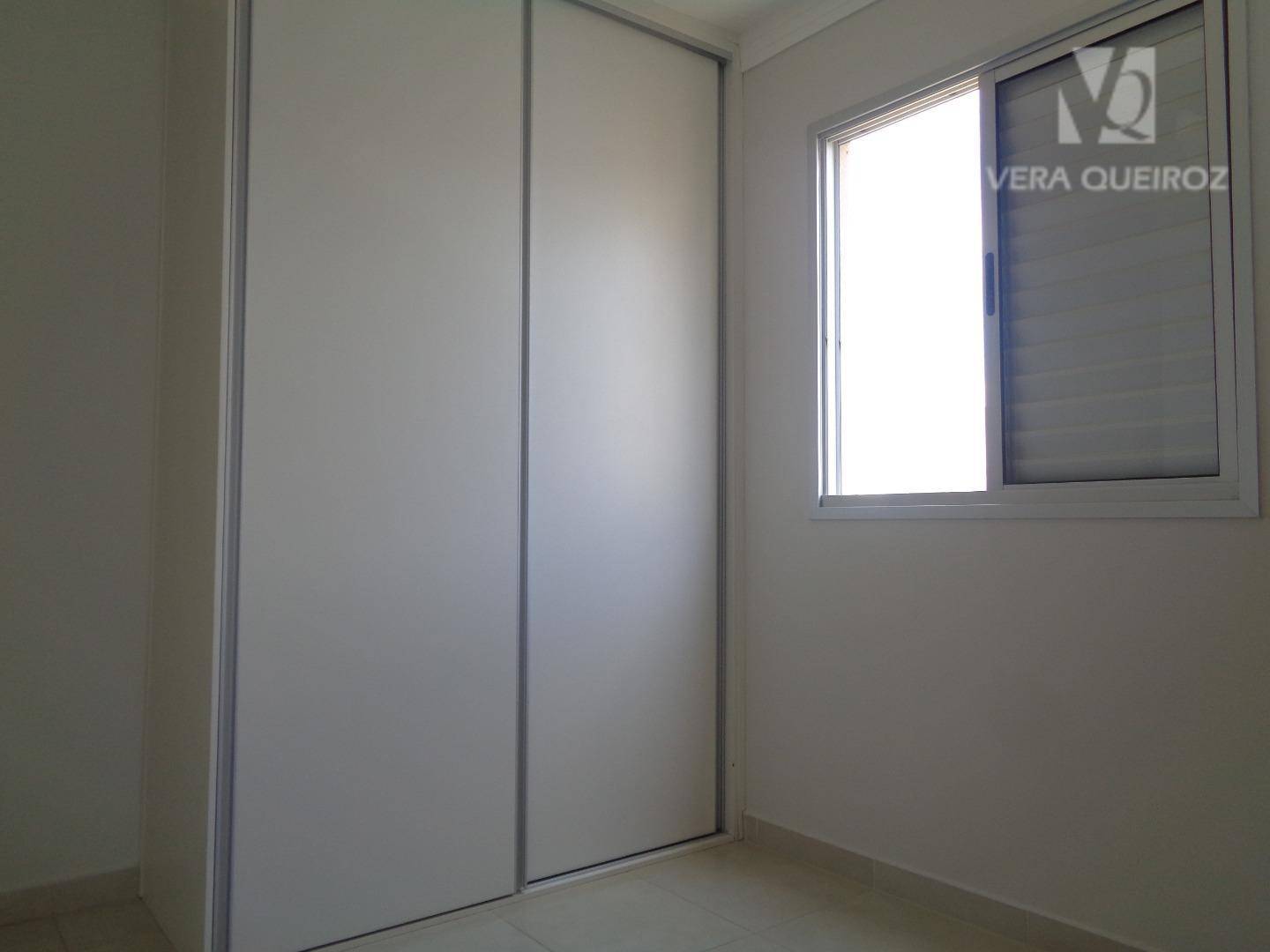 Apartamento à venda com 3 quartos, 65m² - Foto 11