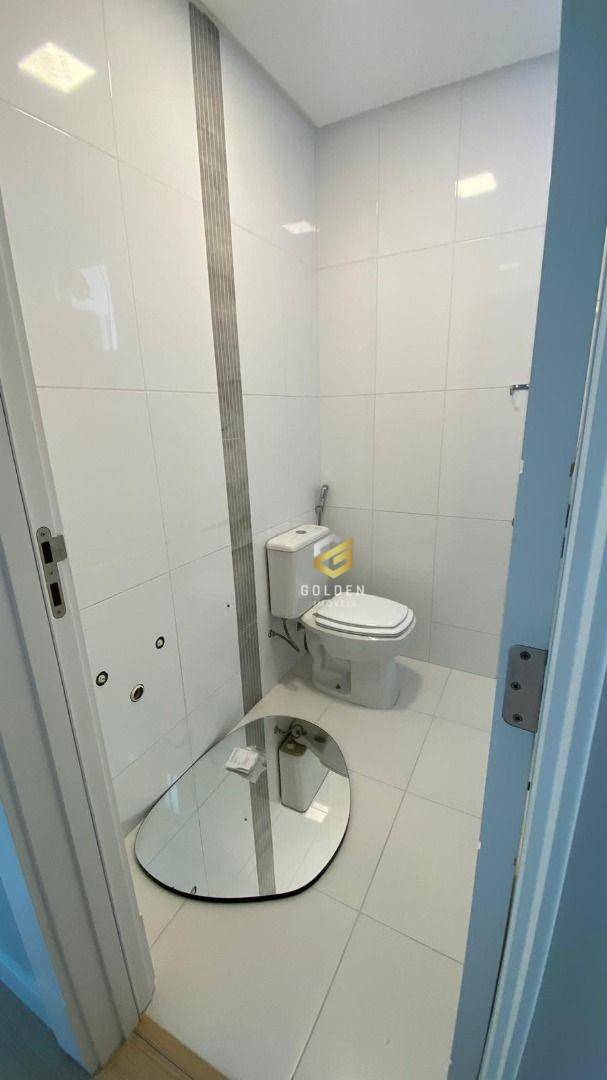 Apartamento à venda com 3 quartos, 138m² - Foto 7