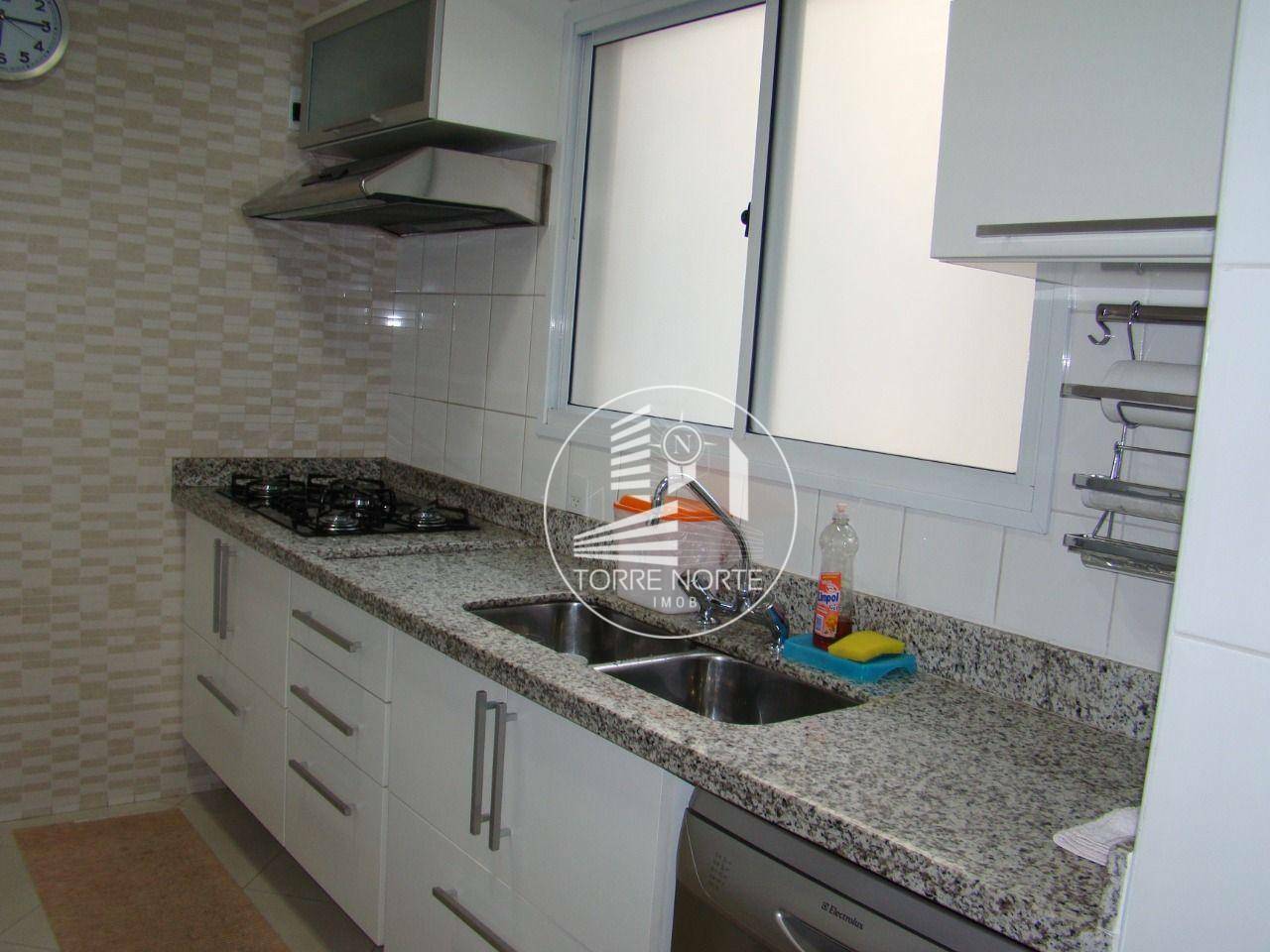 Apartamento à venda com 3 quartos, 118m² - Foto 15