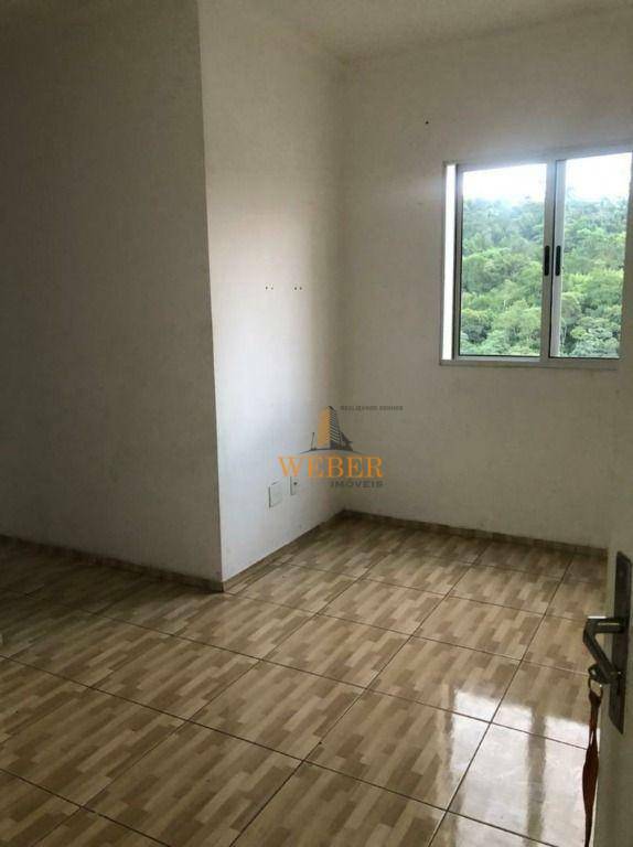 Apartamento à venda com 2 quartos, 45m² - Foto 7