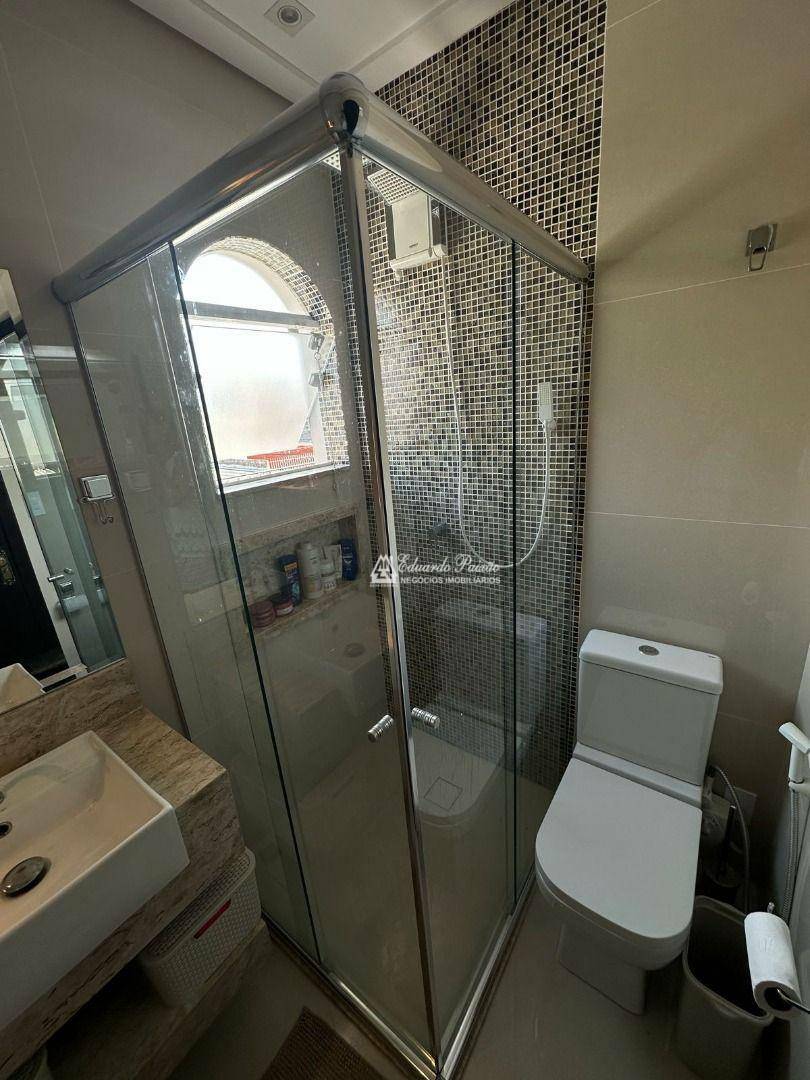 Sobrado à venda com 3 quartos, 206m² - Foto 18