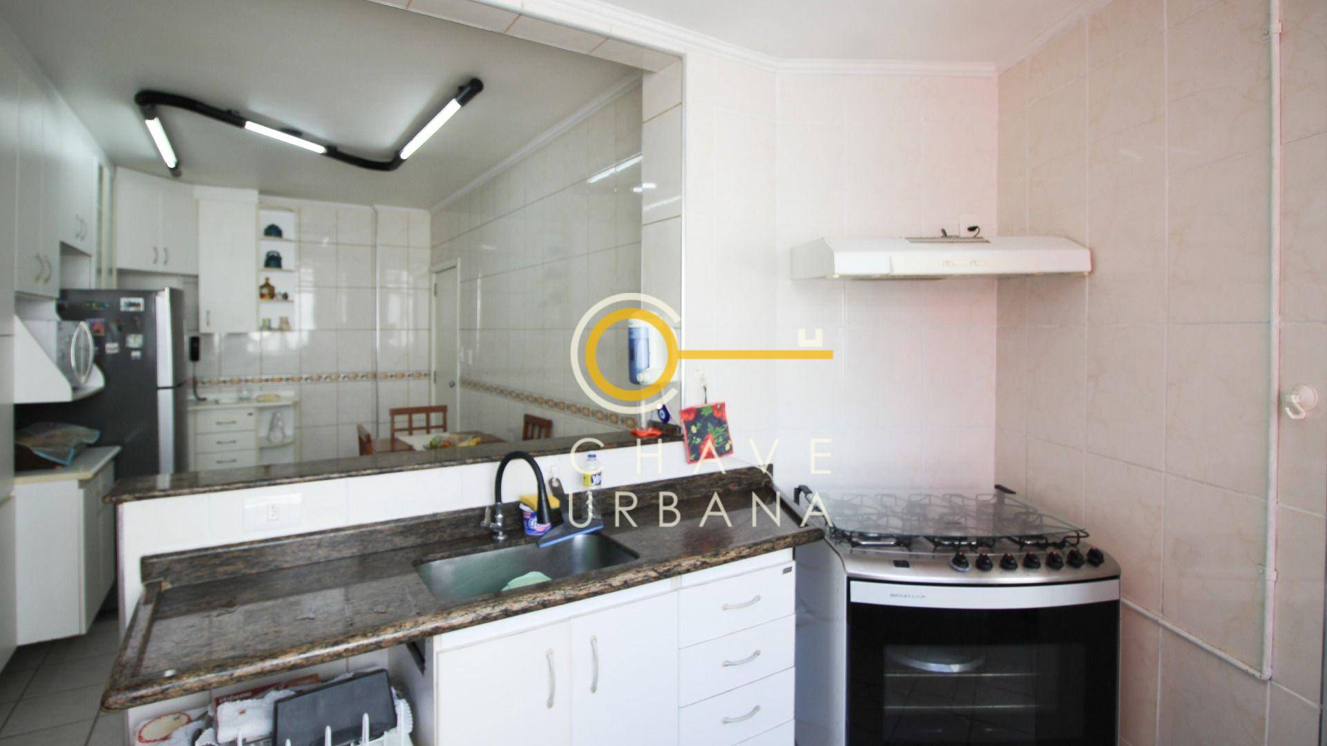 Apartamento à venda com 3 quartos, 158m² - Foto 15