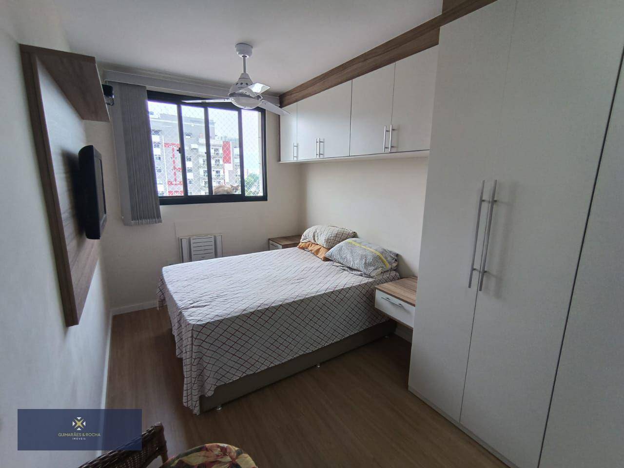 Apartamento à venda com 2 quartos, 60m² - Foto 11