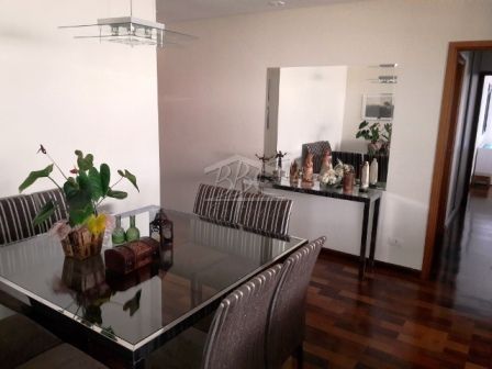 Apartamento à venda com 3 quartos, 172m² - Foto 2