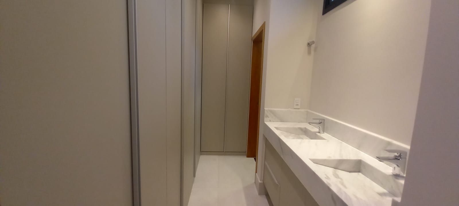 Casa à venda com 3 quartos, 190m² - Foto 7