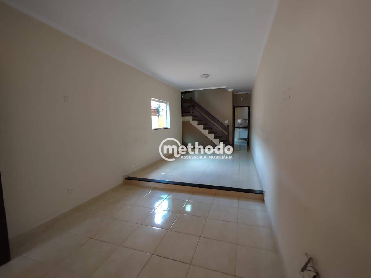 Casa à venda e aluguel com 3 quartos, 150m² - Foto 4