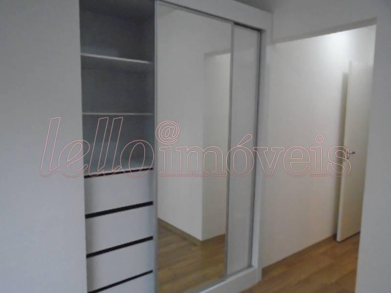 Apartamento para alugar com 2 quartos, 71m² - Foto 24