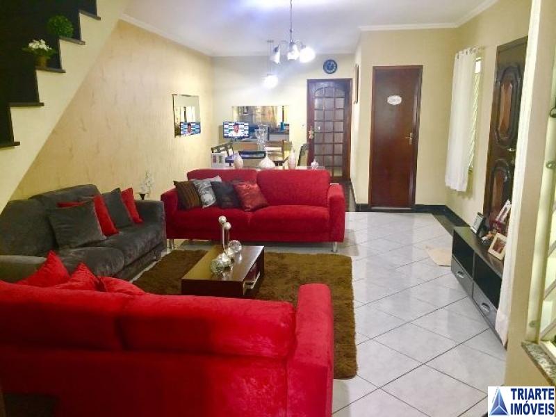 Sobrado à venda com 4 quartos, 170m² - Foto 1