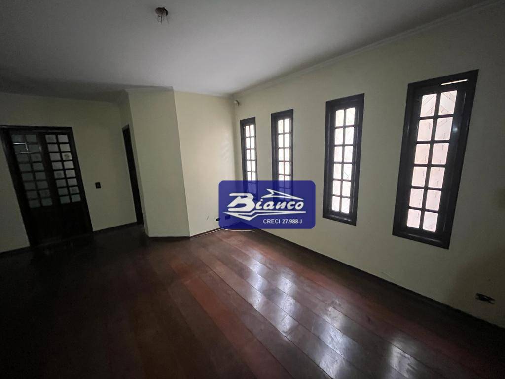 Sobrado à venda com 3 quartos, 232m² - Foto 43