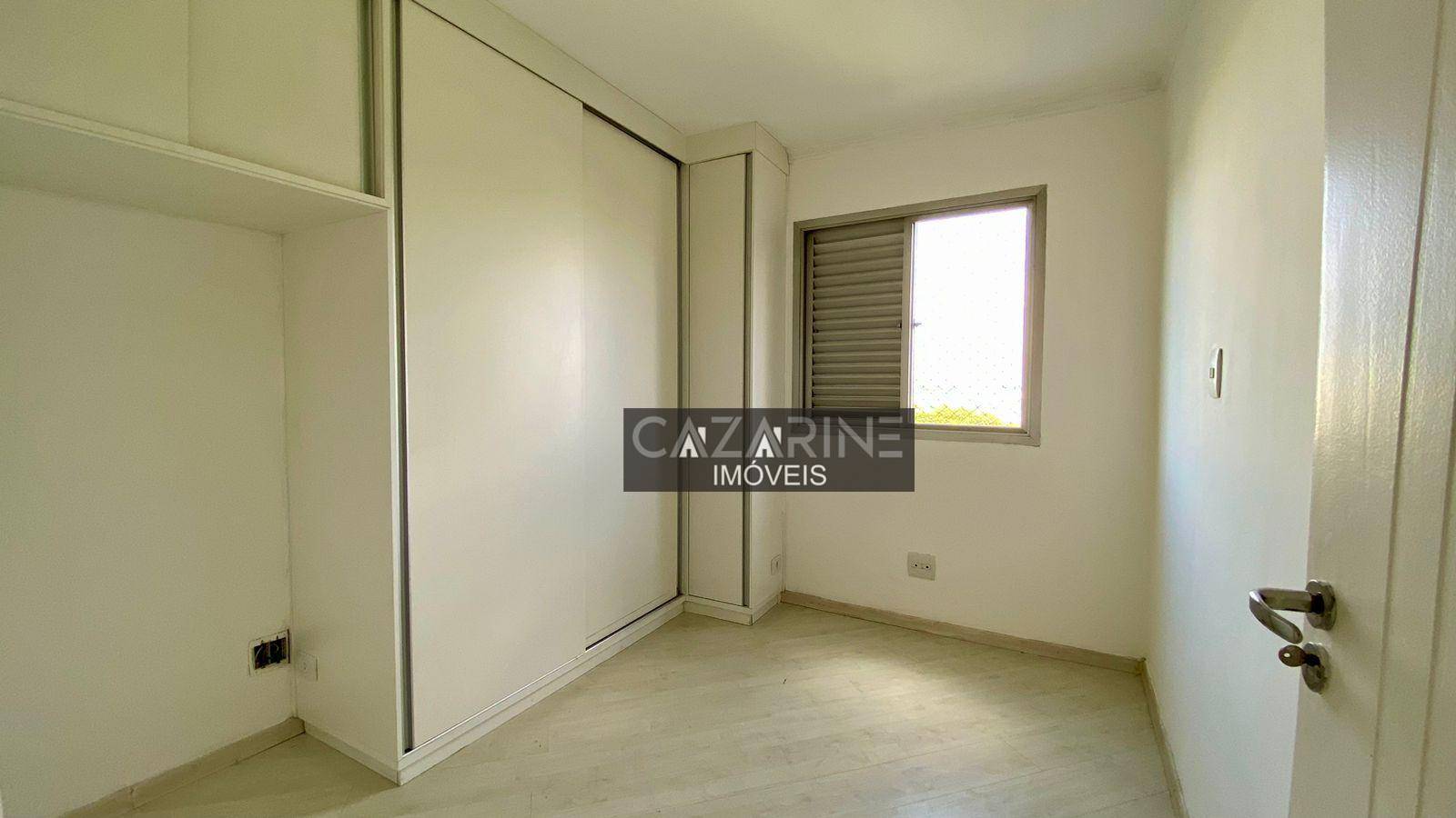 Apartamento para alugar com 2 quartos, 50m² - Foto 11