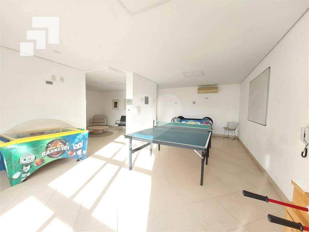 Apartamento para alugar com 2 quartos, 94m² - Foto 29