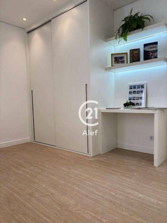 Apartamento à venda com 3 quartos, 124m² - Foto 17