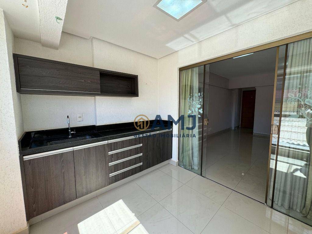 Apartamento à venda com 2 quartos, 112m² - Foto 7