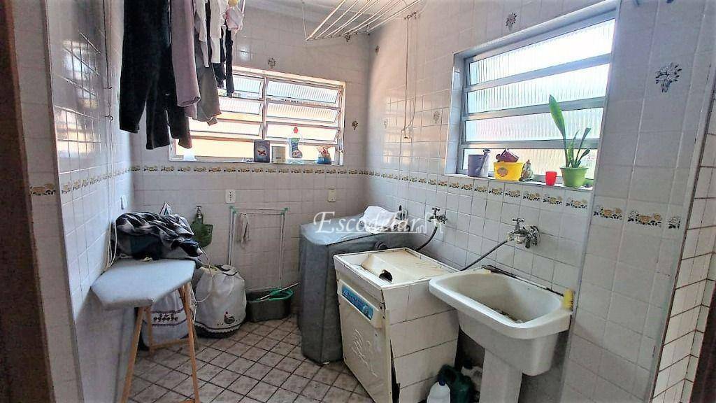 Sobrado à venda com 4 quartos, 350m² - Foto 33