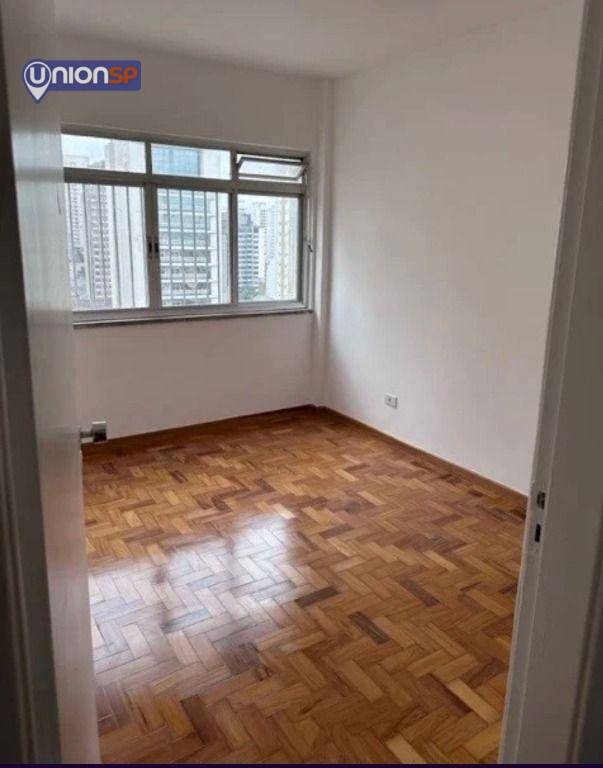 Apartamento à venda com 2 quartos, 69m² - Foto 8