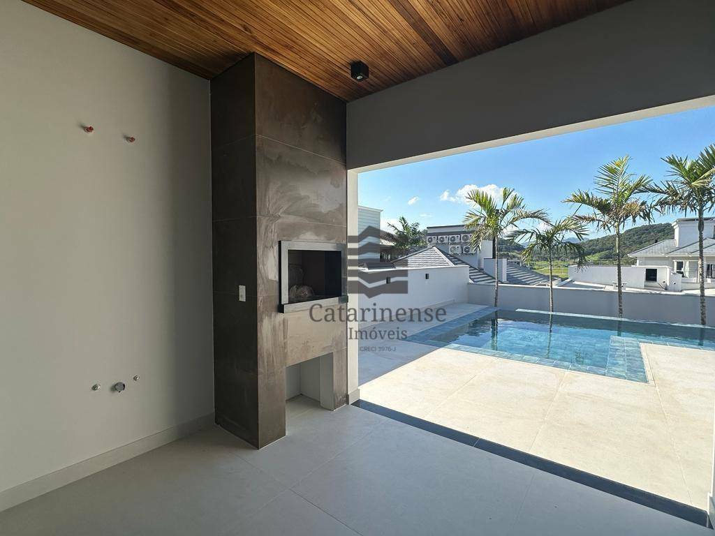 Casa à venda com 3 quartos, 193m² - Foto 10